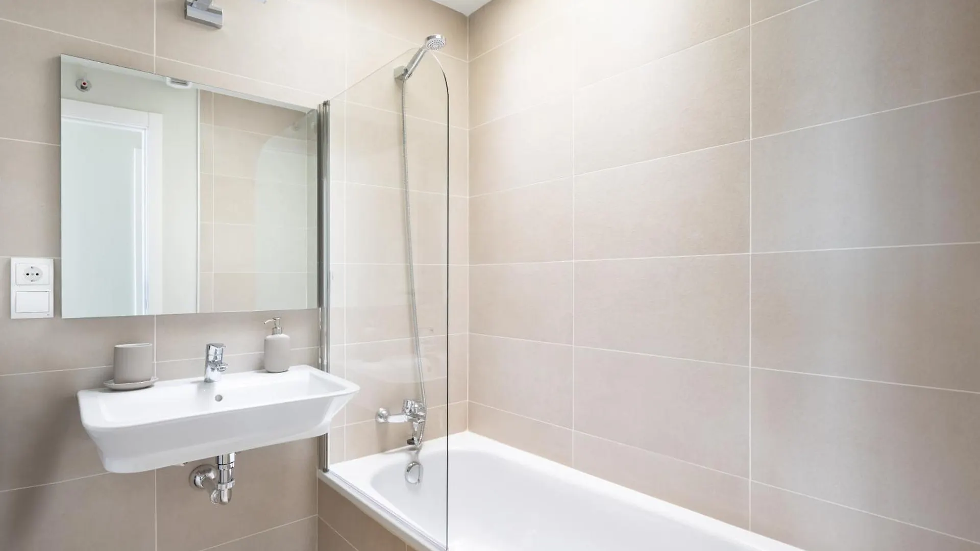 Home2Book Impressive Apt Abades, Pool & Terrace Abades