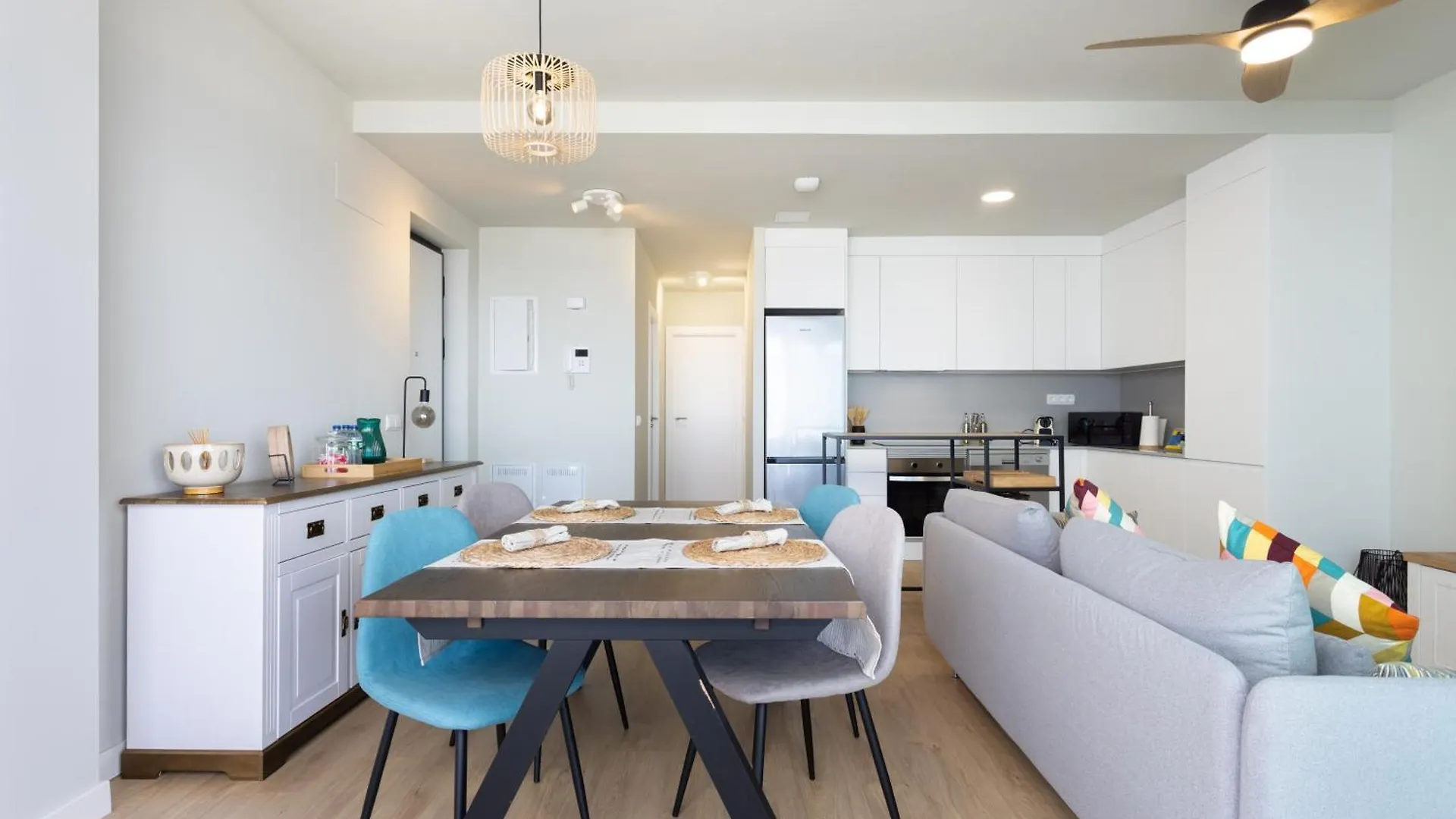 Apartment Home2Book Impressive Apt Abades, Pool & Terrace Abades