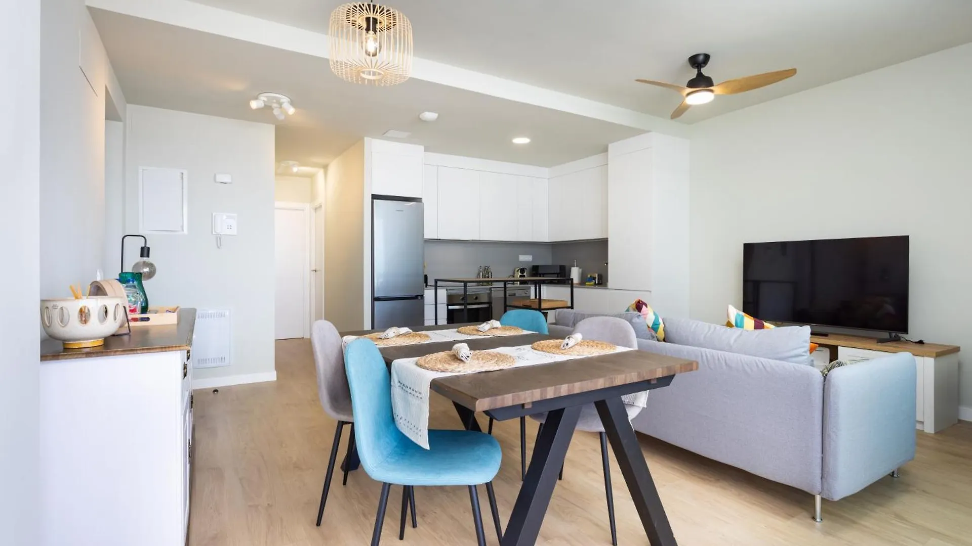 Apartment Home2Book Impressive Apt Abades, Pool & Terrace Abades